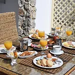 Castillio Hotel apartamentowy 4*
