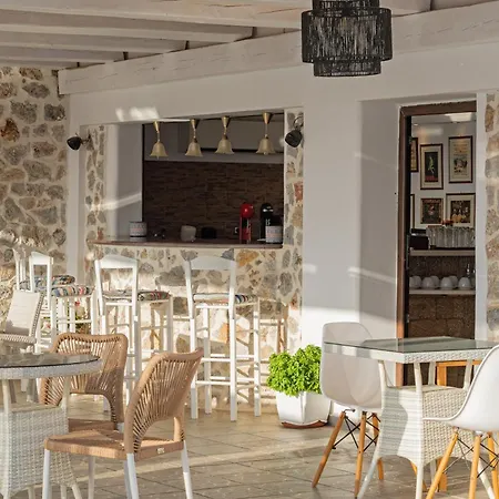 Ξενοδοχείο με διαμερίσματα Castillio Μαλτεζάνα