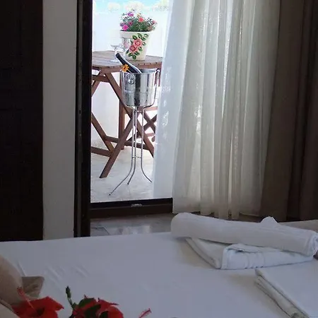 Castillio Aparthotel