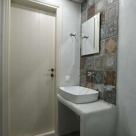 Castillio Aparthotel 2*